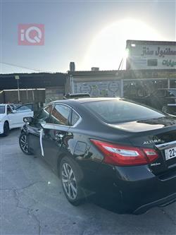 نيسان ألتيما